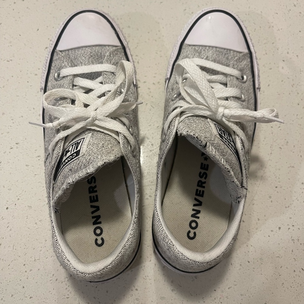 Grey Converse All Stars size 6.5 - Picture 3 of 4